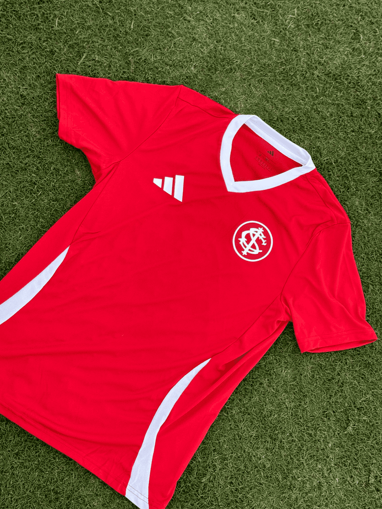 Inter e adidas lançam Fan Shirt 2025